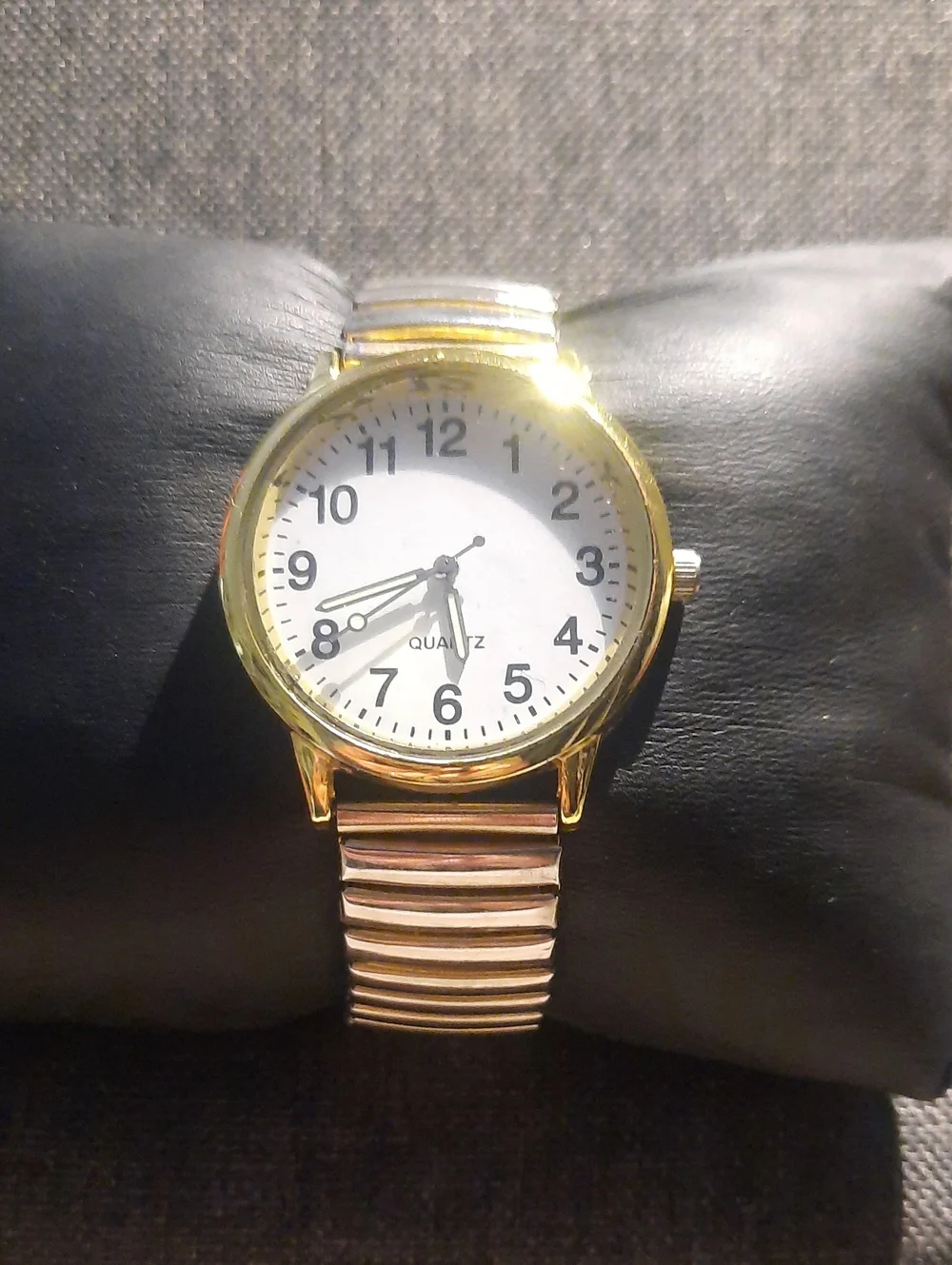 Gold-Tone Men’s Quartz Watch with White Dial